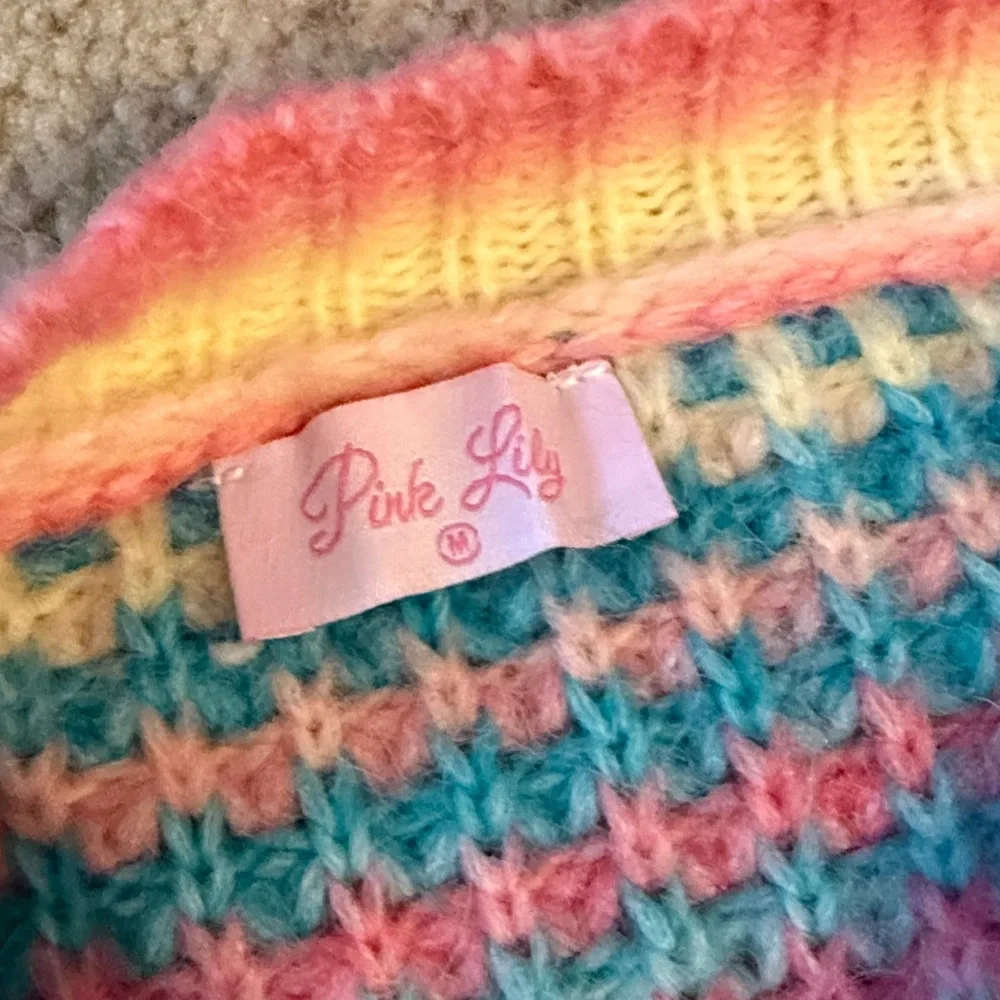 Pink lily rainbow sweater cardigan nwot - Picture 3 of 6